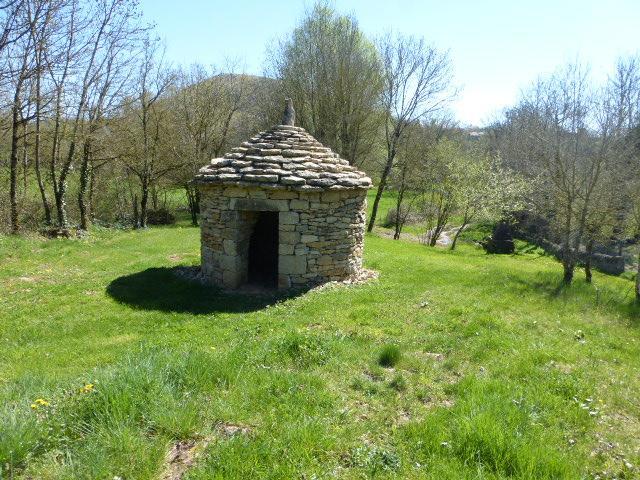Chambre d'Hôtes Le Tilleul de Canac Rodez Exterior foto